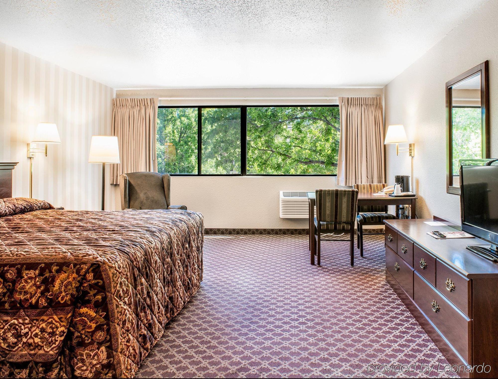 Riversage Billings Inn Экстерьер фото